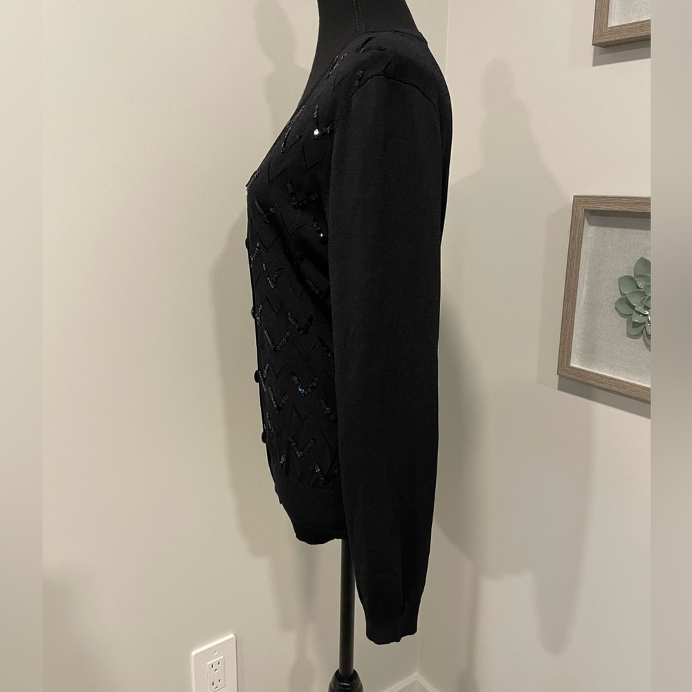 Never Worn! Melanie Lyne Button Front Cardigan with Sequin Details - Picture 2 of 11